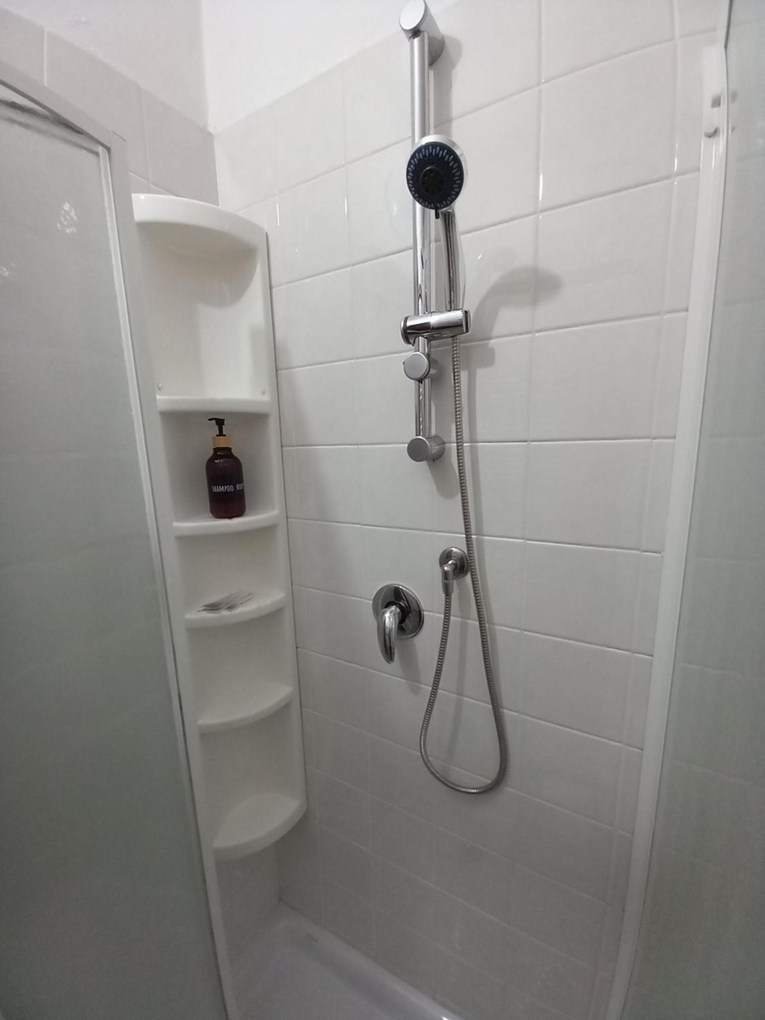 Sam'S Getaway Apartment Mondovì Екстериор снимка