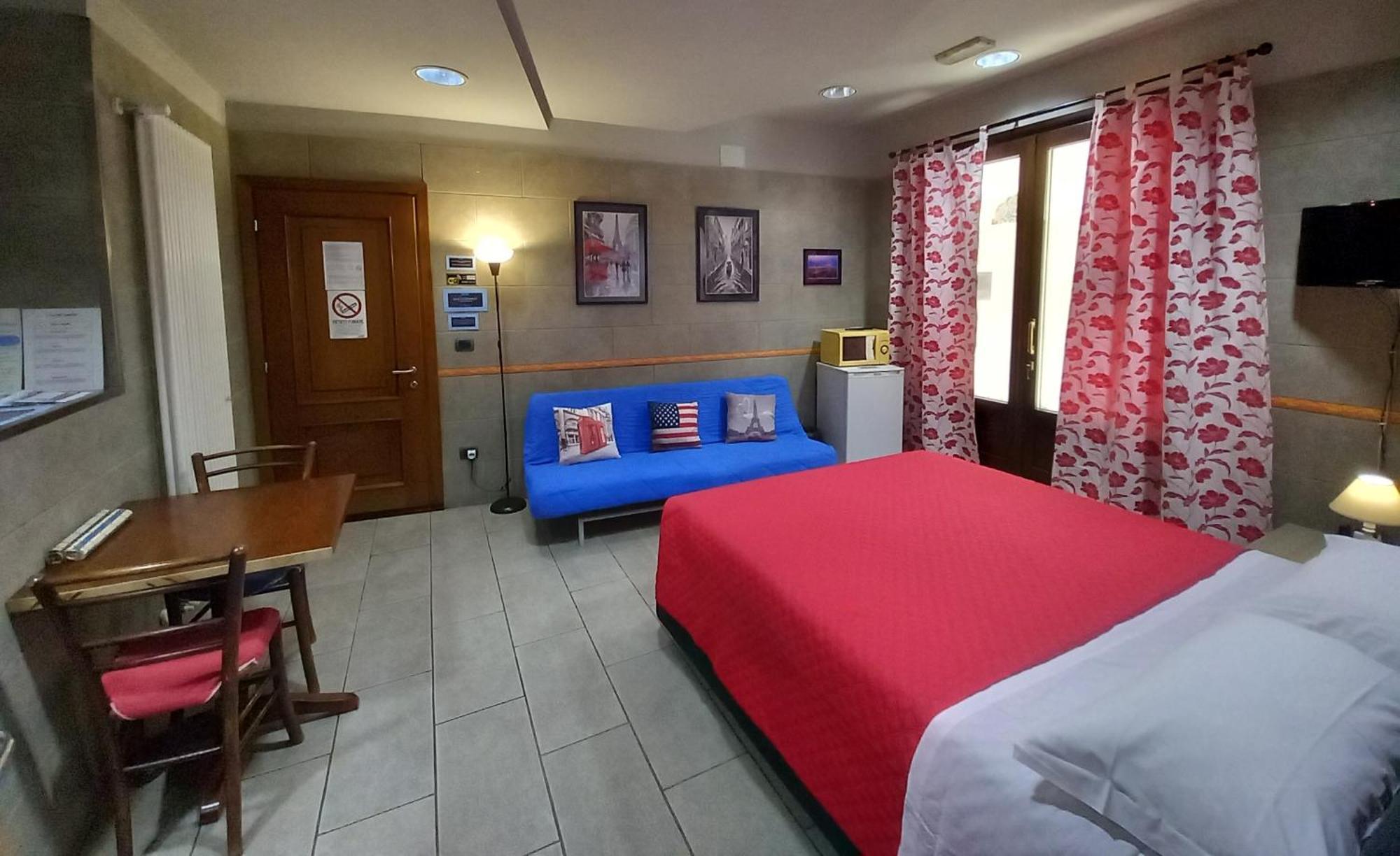 Sam'S Getaway Apartment Mondovì Екстериор снимка